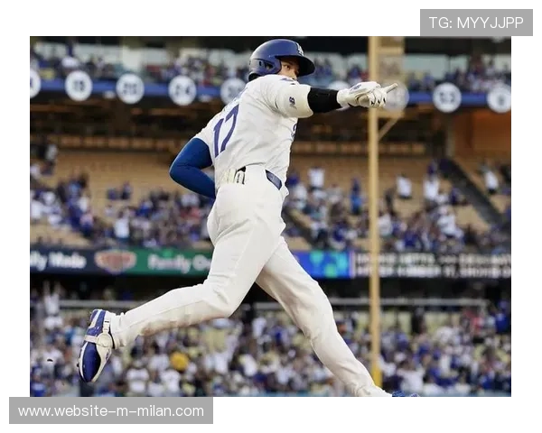 棒球全垒打大赛选手展现力量与技巧结合的魅力